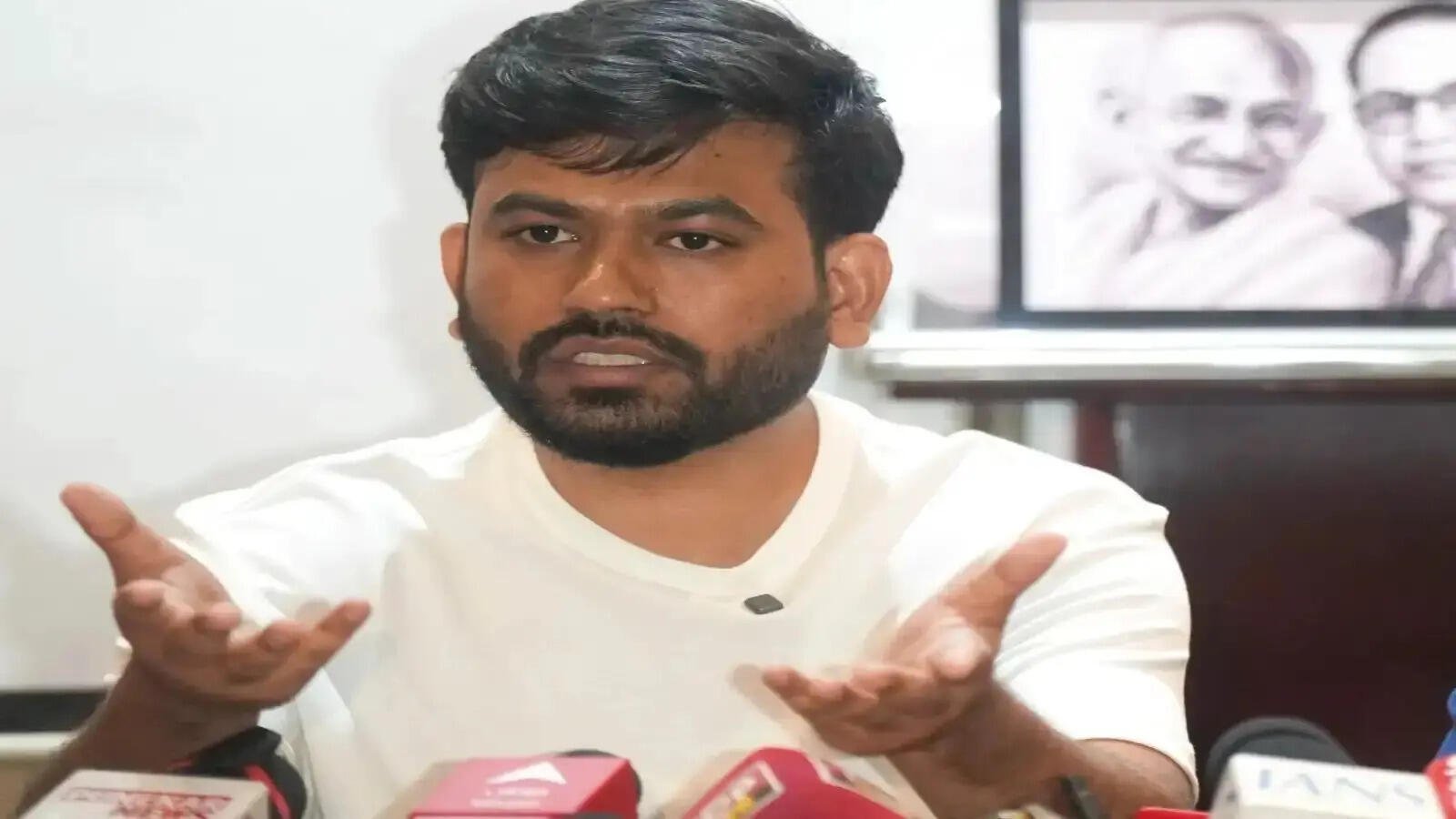 Drama in Delhi Over Release of CJP Leaders; Founder Alleges Deliberate Delay